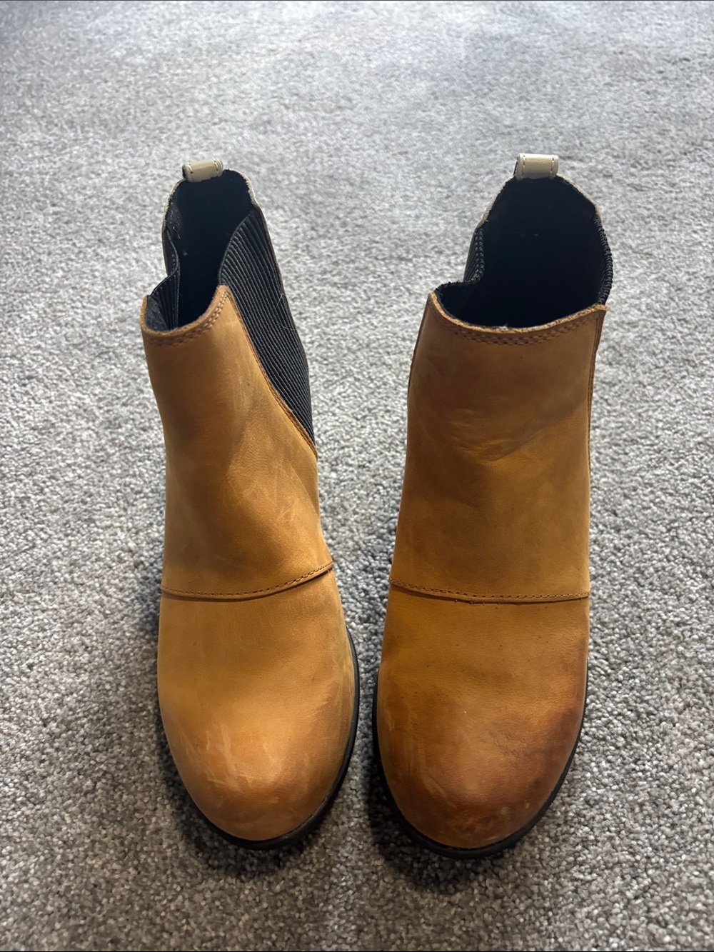 Women’s Chelsea Ankle Boots - Tan Leather